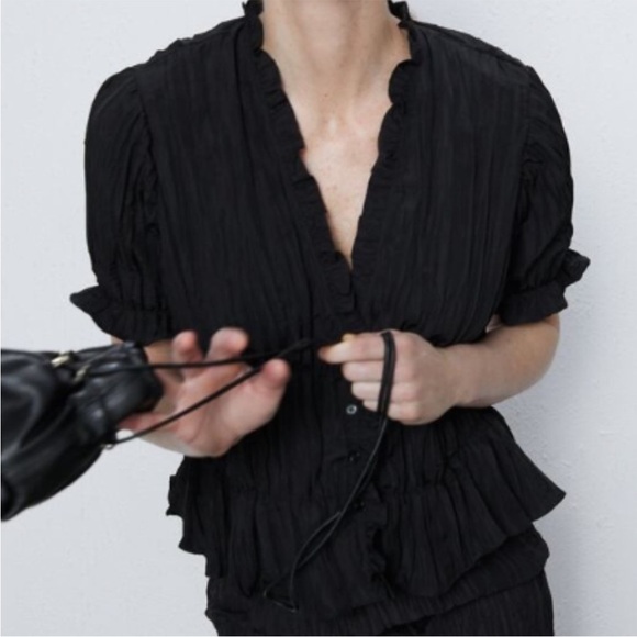 Zara NWT Pleated Black Ruffled Button-Up Blouse- size S - Picture 3 of 8